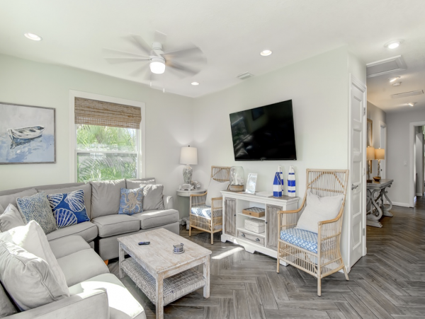Bradenton Beach Four Bedroom Vacation Home with Pool & Spa